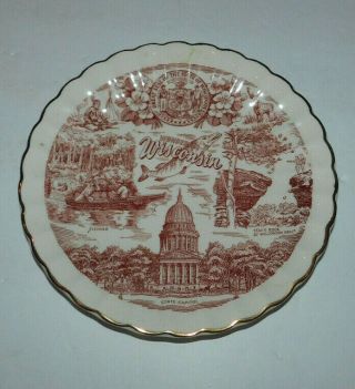 Very Neat Vintage Souvenir Plate From Wisconsin 7 3/8 " Diameter