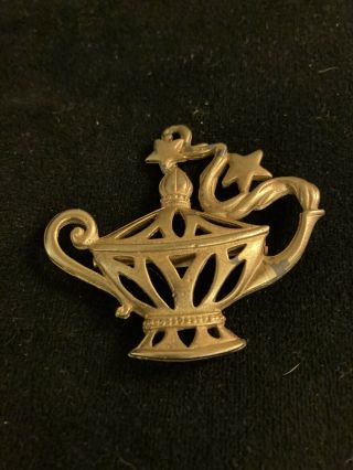 Vintage Gold Tone Magical Genie Lamp Pin 2”
