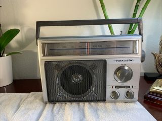 Vintage Realistic 12 - 625 Portable Am/fm Radio Receiver