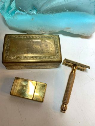 Vtg Antique Gillette Deluxe Aristocrat Brass Case W/ 3 Piece Razor Blade Holder