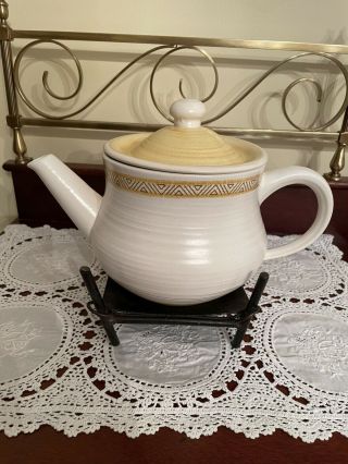 Franciscan Earthenware Hacienda Gold Tea Pot & Lid Vintage Made In Usa,  48 Oz.