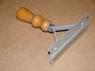 Vintage Metal Curry Comb W/wooden Handle By Stone Mfg 6 Inch