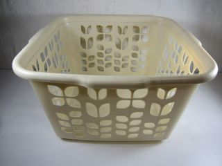 Vintage Rubbermaid Tulip Pattern Square Laundry Basket Light Beige Model 2968