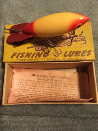Vintage Bomber Fishing Lure 610 With Box/ Paperwork