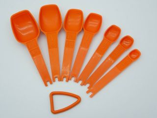 Vintage Tupperware Set Of 7 Orange Nesting Measuring Spoons Ring 1266 Complete