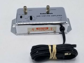 Vintage Radio Shack Uhf/vhf/fm Amplifier Model 15 - 1113b