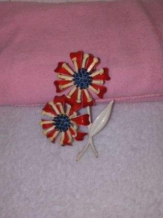 Vintage Enamel Patriotic Brooch/pin 2 1/2 " Red White And Blue Flowers