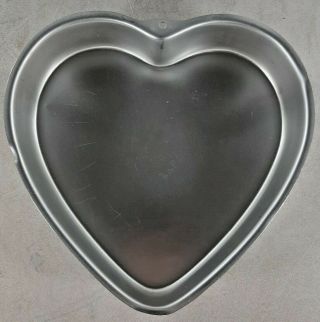 Vintage 1991 Wilton Heart Shaped Aluminum Cake Pan 502 - 1298 12 " X 12 " Valentine