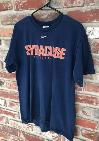 Vintage Nike Team Elite Syracuse Orange Men ' s T - shirt M Spell Out Center Swoosh 3