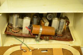 Vintage AMC (Aimcee Corp) A - 502 Bakelite Tube Radio For Partts/Repair 3