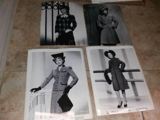 2 Vintage 8 X 10 Photos Of Movie Actress Anna Neagle,  2 7 1/2 X 9 1/2 Ds9349