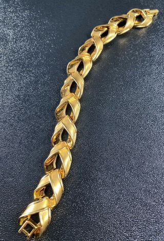 Vintage Bracelet 7.  5” Gold Tone Links Lot1
