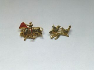 Vintage Damascene Birds & Faux Pearl & Bull Fighter Spain Brooches/pins
