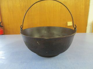 Antique Cast Iron Bean Pot Kettle Cauldron With Heat Ring And Gate Mark And 4