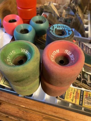 Vintage Skateboard Wheels Vision Shredders Mixed Set Of (4) Pink And Green