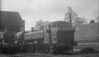 Templecombe Shed 0 - 6 - 0pt 4691 & 3210 10.  5.  64 Railway Negative Rn061