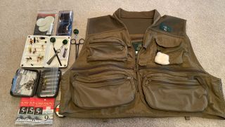Vintage Orvis Fly Fishing Vest With Assort Flies,  Boxes & Tools