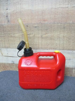 Vintage Blitz 1 Gal 4 Oz Plastic Gas Can With Old Style Pull Out Spout & Cap