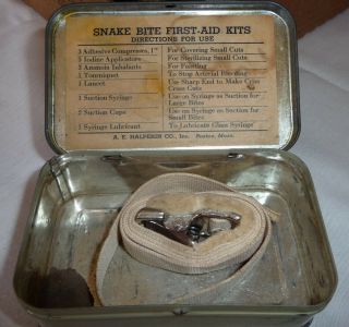 Vintage Ww2 Era Snake Bite Kit Us Military Tin & Tourniquet
