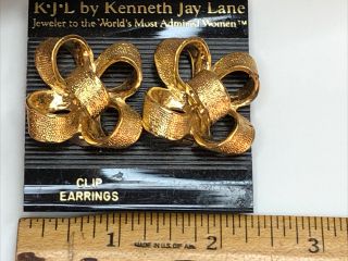 Vintage Signed KJL Kenneth Jay Lane Gold Tone Ribbon Bow Clip On Earrings 2