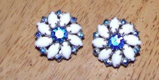 Vintage Weiss White Milk Glass And Blue Aurora Borealis Clip Earrings