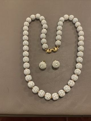 Vintage White Enamel Filigree Bead Necklace And Earrings Monet