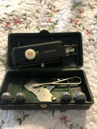 Vintage Buttonhole Attachment Singer Buttonholer Model W654321n Patterns Tools