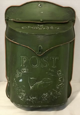 Vintage Retro Green Metal Wall Mount Post Mailbox Letter Box House Garden Decor