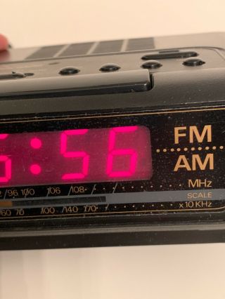 Vintage GPX Digital Clock Radio Black Model D506 AC with Battery Backup 3