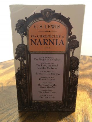 Vintage 1994 C.  S.  Lewis The Chronicles Of Narnia Box Set Paperback Books 1 - 7