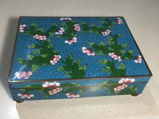 Antique / Vintage Chinese Cloisonné Footed Trinket Jewelry Box With Hinged Lid
