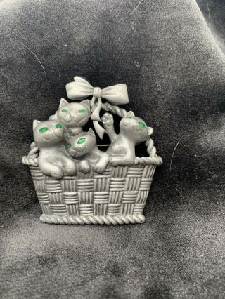 Vintage Basket Of Kitty Cats Figural Brooch Pin Ajc Signed Green Eyes