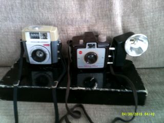 Vtg Kodak Brownie Starmeter Camera & Flash Attachment Orig Box & A Kodac Brownie
