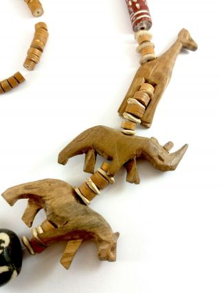Vintage Hand Carved Wooden African Animal Wood Bead Necklace Giraffe Lion Zebra