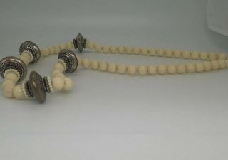 Vintage Necklace - Pauline Rader - Creme Lucite with tribal beads 3