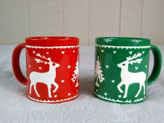 Vintage 1985 Hallmark Reindeer Christmas Mugs Set Of 2 Ceramic Japan Red Green