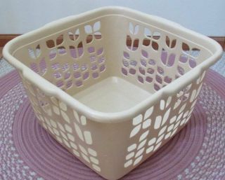 Vintage Rubbermaid Tulip Pattern Square Laundry Basket Beige 2968