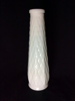 Vintage Eo Brody Co 9 " White Milk Glass Bud Vase.  Usa.  Thatch Pattern Rare