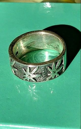 Vintage Marijuana Leaf Cannabis Pot Mary Jane Sterling Silver Ring Band Size 7