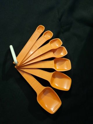 Vintage Tupperware Harvest Orange Complete Measuring Spoon Set (7) W/white D Ring