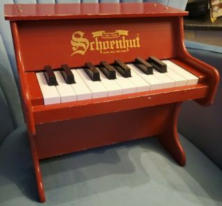 Schoenhut 18 - Key My First Piano Ii Red,  1940 