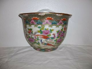 Oriental Accent Vase Wall Pocket Vase Chinese Porcelain 6.  5” High