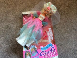 Hasbro Three Wishes Sindy Doll.  Vintage 1990 2