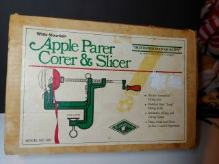 Vintage Cast Iron White Mountain Apple Parer Corer And Slicer Peeler Model 300
