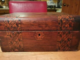 VICTORIAN 19th CENTURY INTRICATE INLAID WALNUT BOX WITH INNER TRAY 2