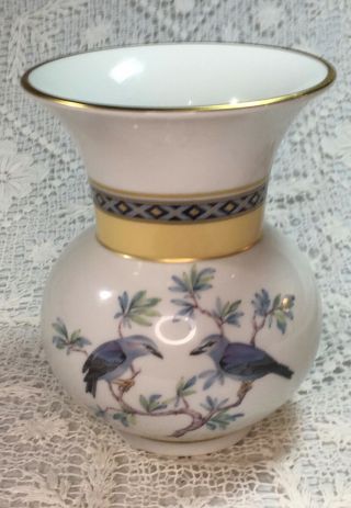 Vintage Ak Kaiser White Bisque Porcelain Vase K.  Nossek Design Tiergarten