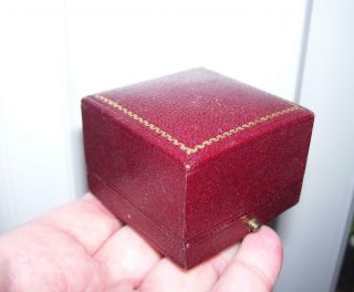 Antique Vintage Fine Velvet Ring Box Royal Jewellers Garrard & Co