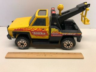 Vintage Tonka Toy Tow Truck Wrecker Road Rescue Service Hasbro 1999 Metal