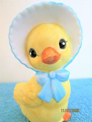 Vintage Easter Holiday Yellow Duck Chick In A Bonnet Ceramic Figure