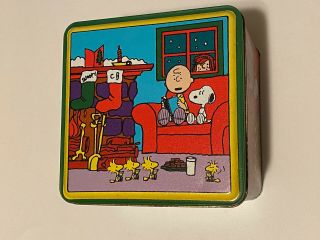 Vintage Charlie Brown Limited Edition Collector Series Peanuts Holiday 1962 Tin
